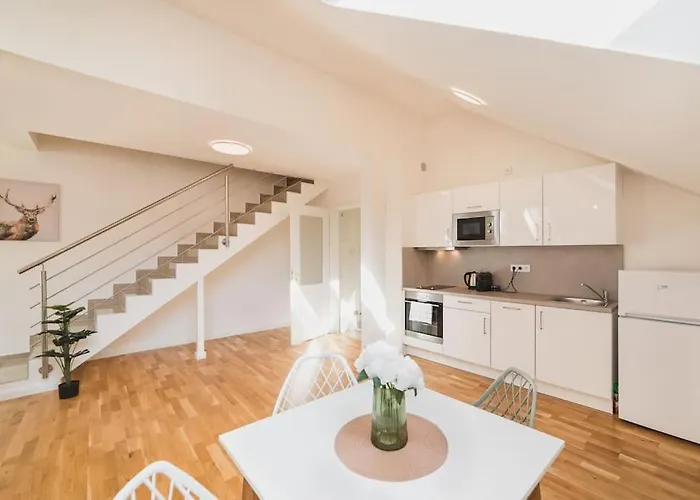Grand Loft 110m2 Appartement Praag