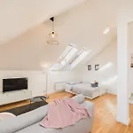Grand Loft 110m2 * Prag